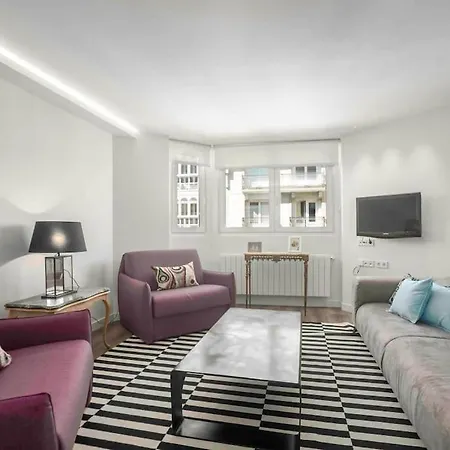 Okendo Aparment * San Sebastian
